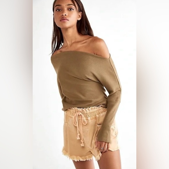 Free People Fuji Off Shoulder Thermal Top in Earth Seed - Picture 2 of 6